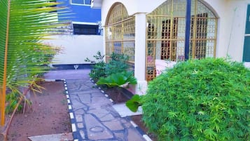 Bahagian luar