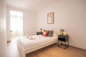 2 Schlafzimmer, Bügeleisen/Bügelbrett, WLAN, Bettwäsche