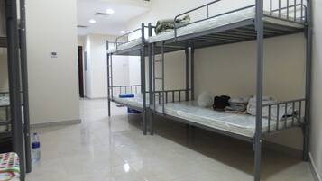 1 habitación, wifi y ropa de cama