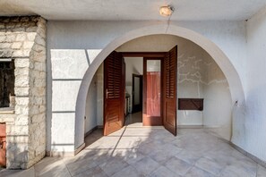 Exterior detail - Beachfront apt at Exclusive Location Near Center (Rogoznica)