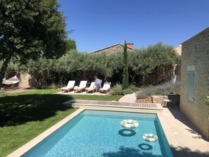 Outdoor pool, a heated pool - Typical Provencal Villa in Gordes village center with garden, parking and pool. (Gordes)