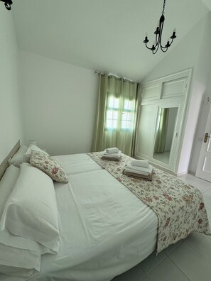 1 makuuhuone, silitysrauta/-lauta, Wi-Fi, vuodevaatteet