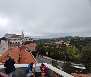Property grounds - Sintra, T2 in historic center with Palace views, Sintra (Sintra)