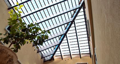Palazzo Iaquinta - Rooms & Restaurant