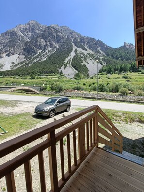 Property grounds - Charmant Appartement Proche de Briançon et Serre Chevalier (Cervières)