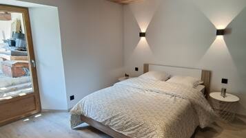 2 chambres, lit parapluie, Wi-Fi gratuit, draps fournis