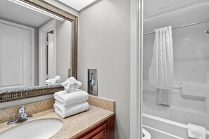 Hair dryer - Magnificent Oceanfront Ste Includes Breakfast (Myrtle Beach)
