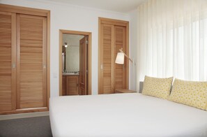 3 chambres, fer et planche Ă repasser, Wi-Fi gratuit, draps fournis