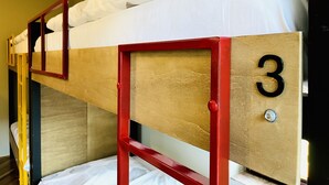 Basic Room, Mixed Dorm - Hostel Prishtina Backpackers (Pristina)