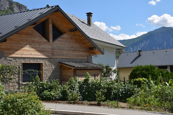 Exterior - Gîte "Au Pied des Cols" au Coeur de la Maurienne (La Tour-en-Maurienne)