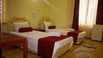 Comfort appartement | Badkamer | Gratis toiletartikelen, pantoffels