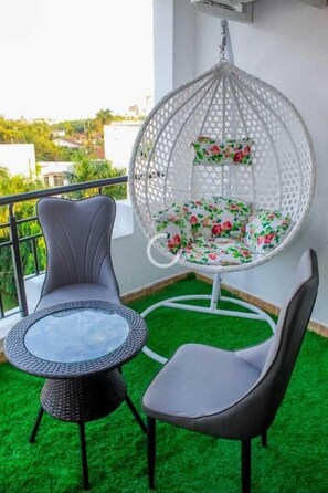 Executive-Apartment | Wohnbereich | Flachbildfernseher