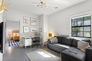 TV, fireplace, video games, stereo