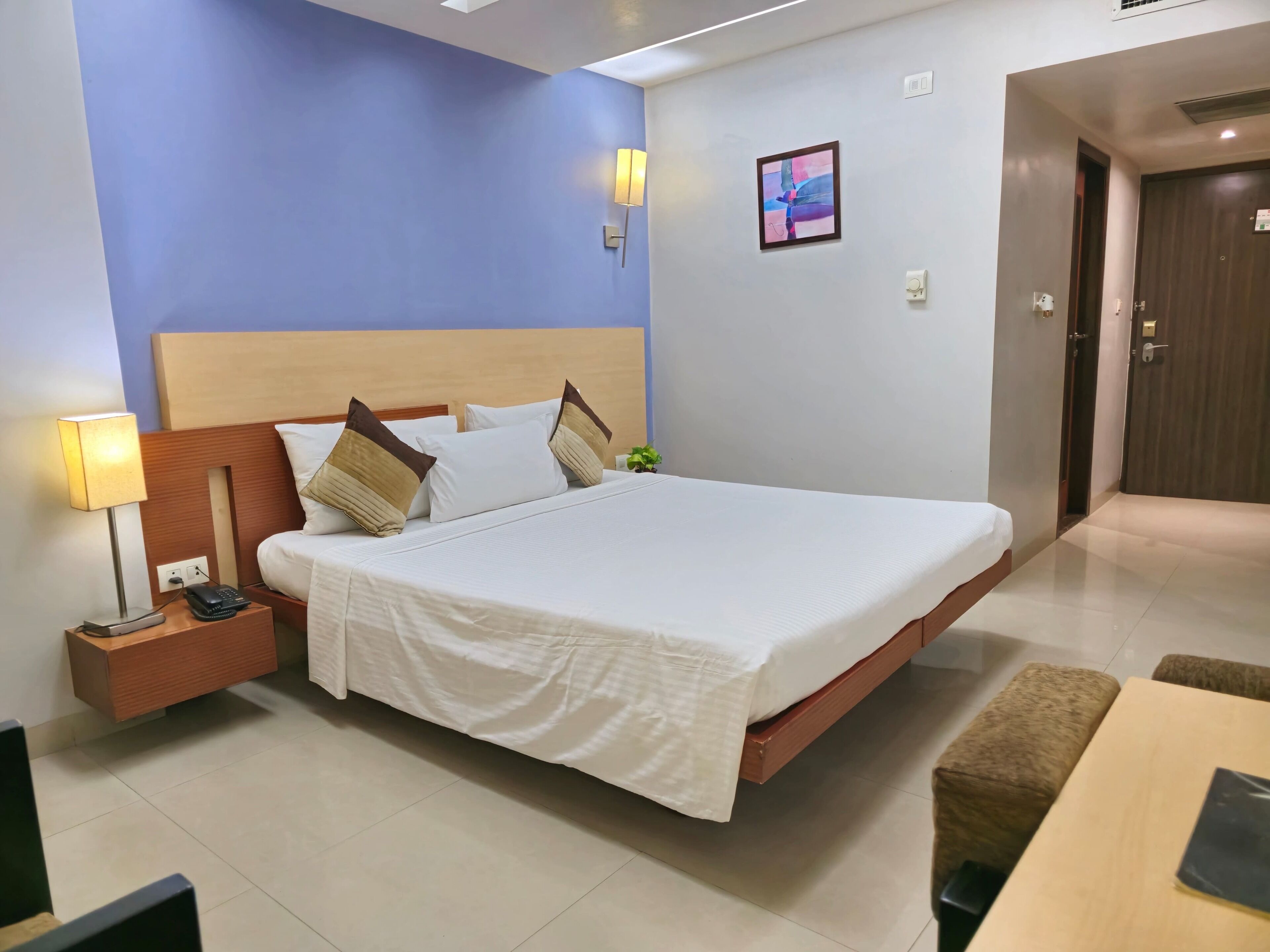 Club Double Room, 1 King Bed