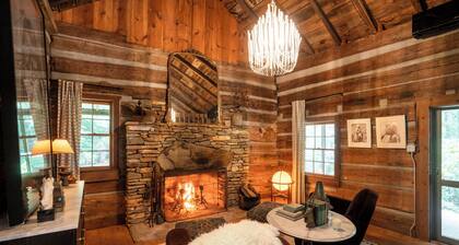 Gilmer Lodge -- secluded original log cabin, minutes from town!