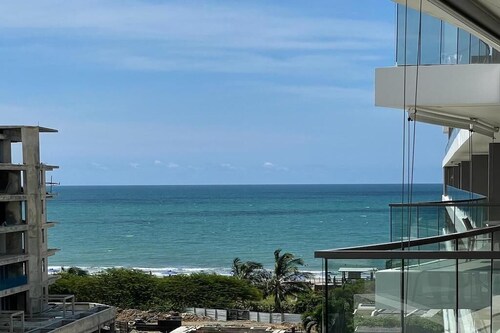 Lindo Apto, Morros Zoe, vista al mar