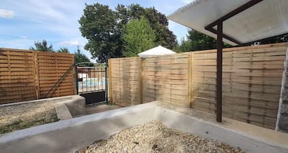Charmant Appartement Avec Piscine