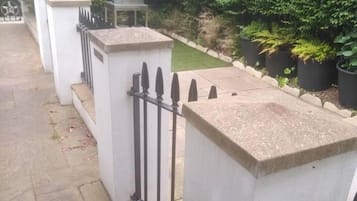 Apartment | Property grounds