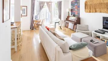 Apartment | Living area