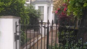 Apartment | Property grounds