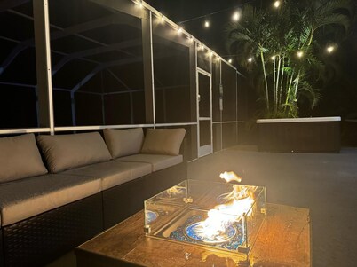 Magical Naples Retreat – 5BR, Pool, Hot Tub & More!