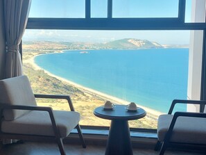 Egyptian cotton sheets, premium bedding, down comforters - S16 Apartment in Apec Mandala Mui Ne (Phan Thiet)