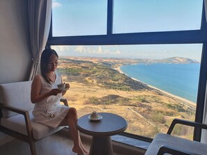 Standard Studio | Egyptian cotton sheets, premium bedding, down duvets - S16 Apartment in Apec Mandala Mui Ne (Phan Thiet)