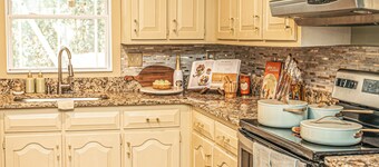 Yellow Door Ranch Near Atlanta International  Airport