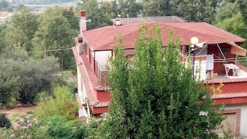 Esterni