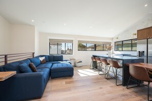 TV connectée, cheminée