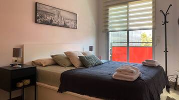 2 dormitorios, cuna de viaje, wifi gratis y ropa de cama