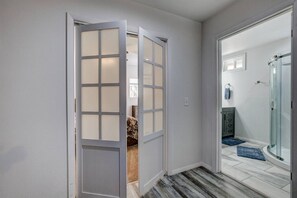 Interior - Asgard Resort- Thor`s Cabin (Drake)