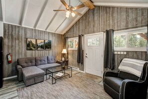 スマートテレビ、DVD プレーヤー