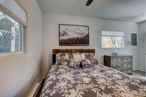 1 chambre, lit de bébé portatif, Wi-Fi, literie fournie