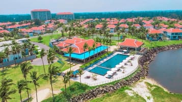 1 bedroom, pillow-top beds, in-room safe, individually decorated