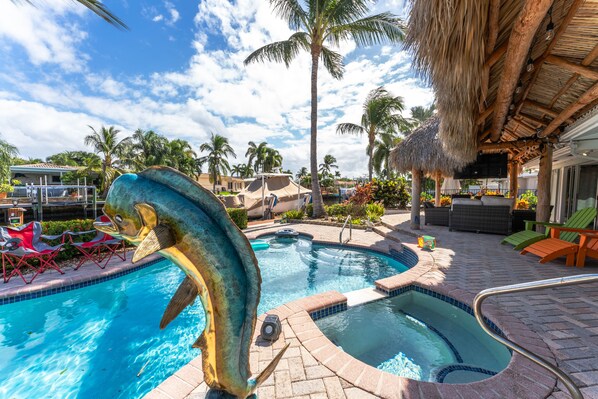 Outdoor pool, a heated pool - Canal Oasis W/ Private Dock & Poolside Paradise! (Pompano Beach)