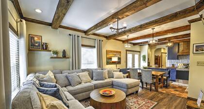 Rosewood Cottage âą Walk to Park âą Hot Tub âą Arcade âą Fire Pit âą Downtown 3 Min