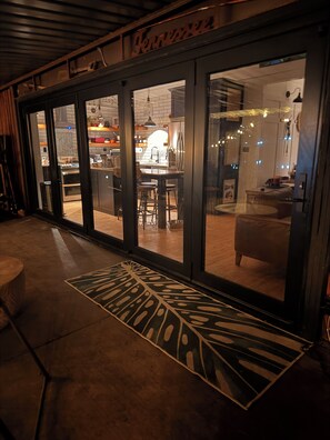 Interior - Downtown Riverfront Cottage  (Knoxville)