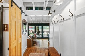 Interior - Downtown Riverfront Cottage  (Knoxville)