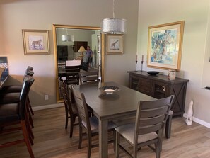 Dining - Best Golf Course View in Mission Hills with Private Pool & Gated Community (Rancho Mirage)