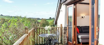 UK45543-The Threshing Barn