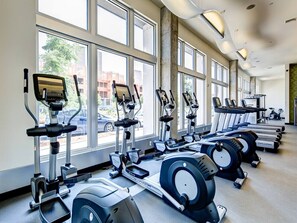 Fitness facility - Modern Exec Suite | RiNo + Office/Garage (Denver)