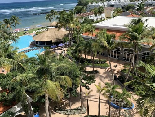 Ocean Wave II, Studio Suite 2 full beds at Aquarius