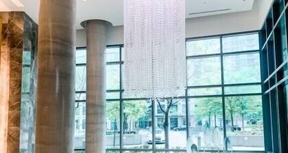 Luxury Waterfront Downtown Condo w/ Pool & Parking