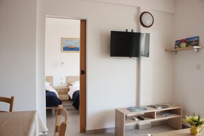 2 quartos, escrivaninha, Wi-Fi de cortesia, roupa de cama