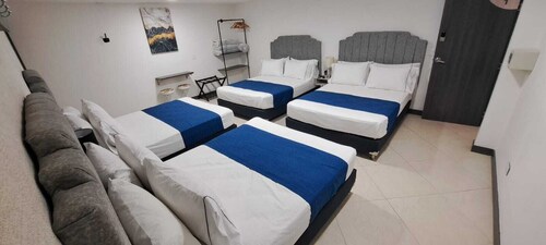 Casa Jerusalén en Laureles, la Mejor Zona Turística, Gastronómica de Medellín