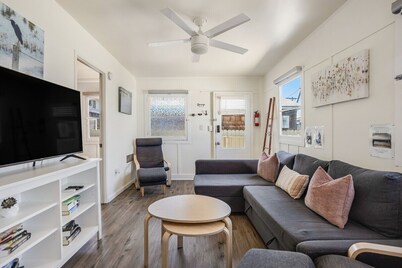 Doggy Beach Haven Sleeps 8 Free Parking