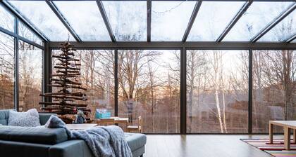 Moderne Rustieke Villa in de Bergen op een Besloten Terrein van 5000 m2