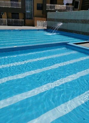 Pool - Modern 2-Bedroom Fully Furnished Apartment in Kololo* (Kampala)