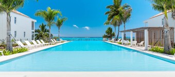 Tahiti Luxury Beach with concierge